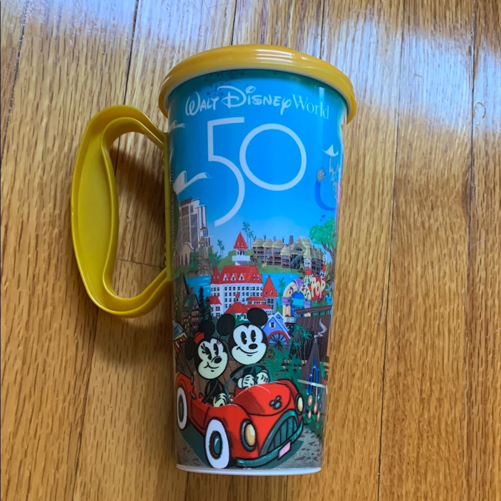 ❤️$20 Disney World 50th Anniversary Travel Mug